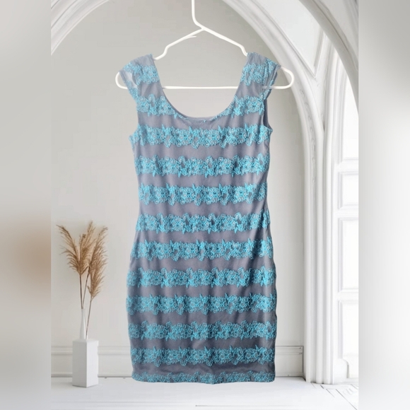 Candies Grey And Blue Mesh Dress Juniors Size Medium - Picture 2 of 4